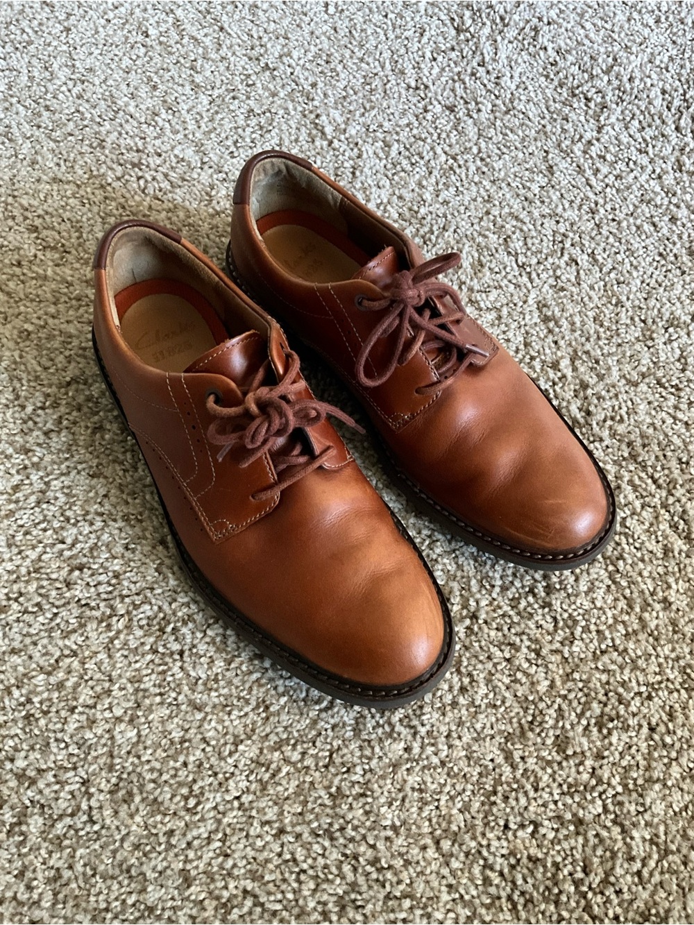 Clarks Men's Brown Leather Derby Shoes size 7.5M
